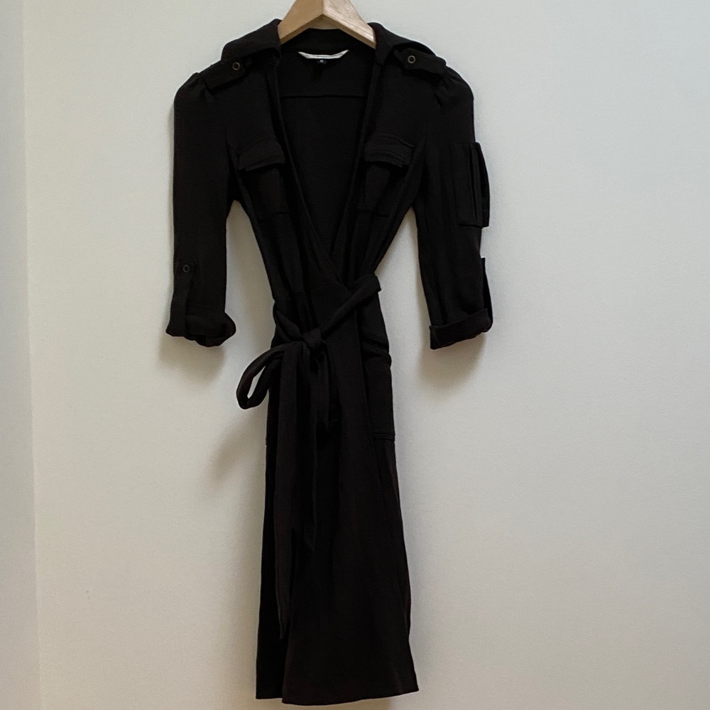 Diane Von Furstenberg Chocolate Brown, 💯 Wool Wrap Dress, Made in 🇺🇸